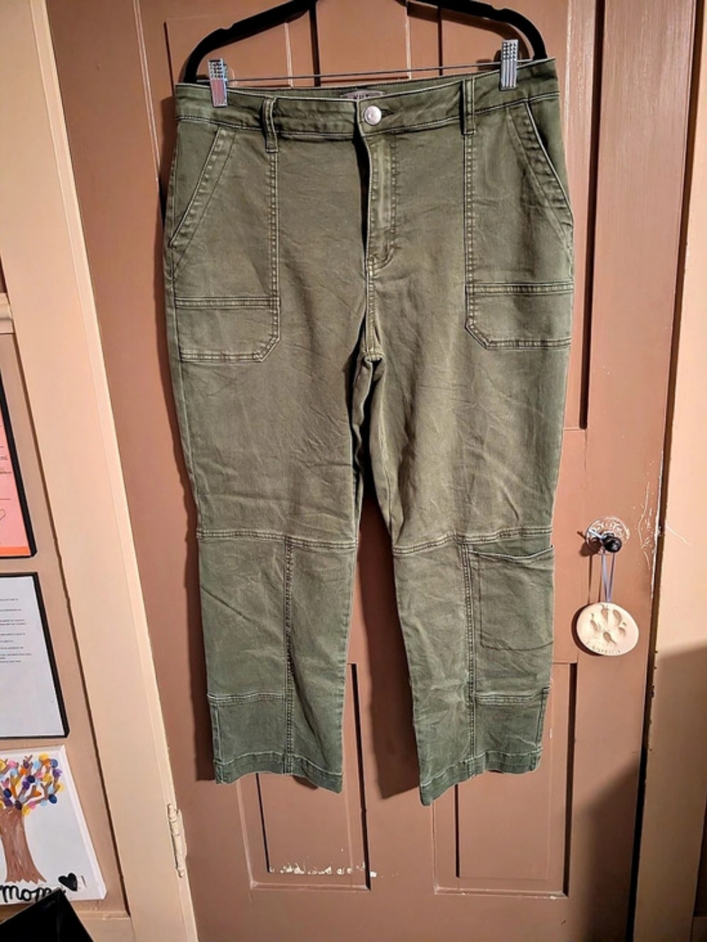 KUT from the Kloth High Rise Elizabeth Cargo Straight Leg Pants Army Green -14